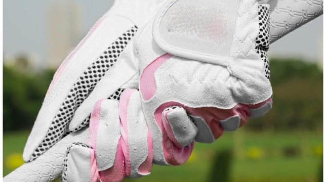 YASEZ Women’s Golf Gloves Breathable Microfiber Finger Covers Review